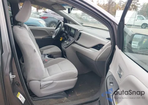 2015 Toyota Sienna Le 8 Passenger из США, поврежденный, VIN 5TDKK3DC0FS578517